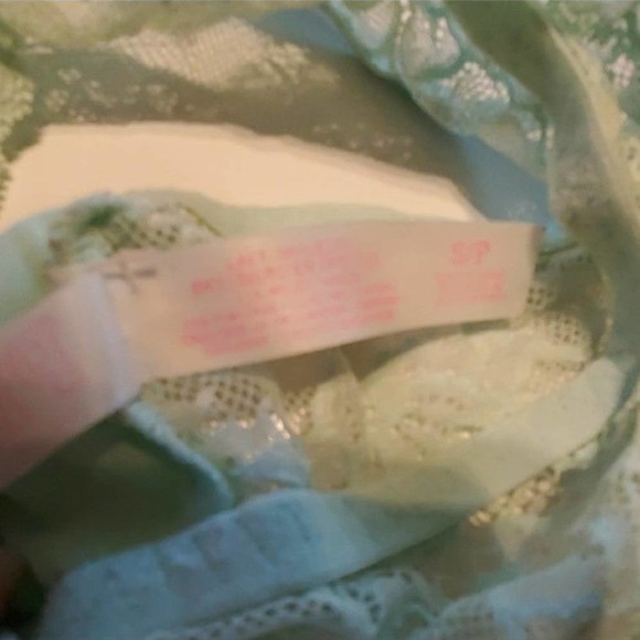 VS PINK Bralette Small - Picture 6 of 8